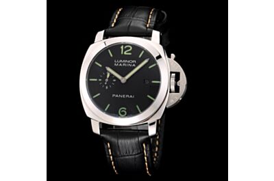 Panerai Luminor Marina Boutique Automatic Black Dial Date Small Seconds Arabic Numerals Stick Hour-Marker Watch