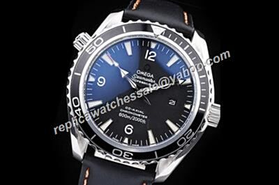 Omega Seamaster 600m/2000ft 232.32.46.21.01.003 Professional Mens White Gold SS Swiss Watch 