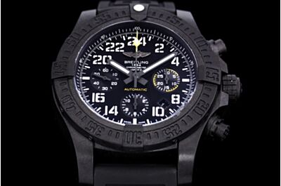  Breitling Avenger Hurricane 12h XB0170E41B1S2 Black Dial Date Window Watch 